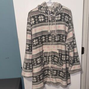 Gray & Pink Patterned Hooded Sweatshirt